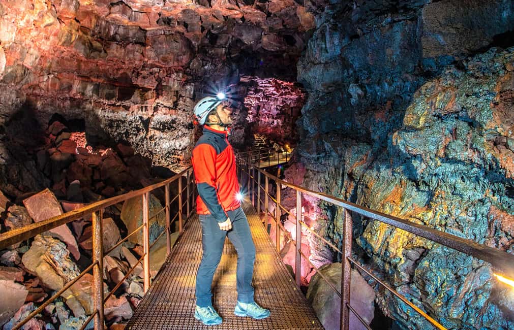 From Reykjavik: Lava Caving Tour - Step-by-Step: What Happens During the Crawl and Walk