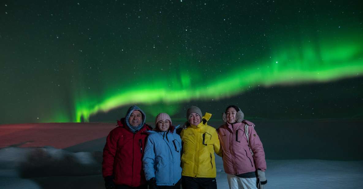 From Reykjavik: Northern Lights Guided Tour with Photos - The 5-hour flow: what happens after you leave the city