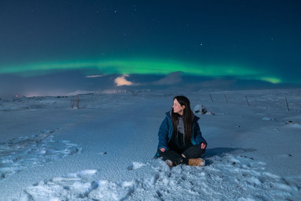 From Reykjavik: Northern Lights Guided Tour with Photos - What to wear and bring so the night stays fun