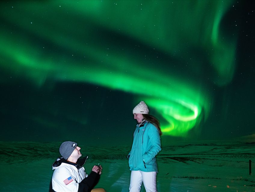 From Reykjavik: Northern Lights Guided Tour with Photos - Pickup, group size, and the 45-minute window you should plan for