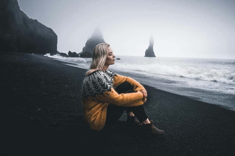 From Reykjavík: South Coast Highlights Day Tour - Vík í Mýrdal: A Break for Photos and Viking Story Clues