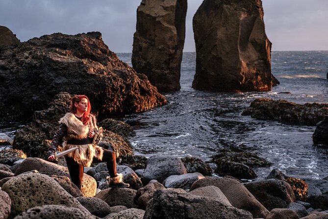 Full-Day Private Tour with Photography Secret Spots of Iceland - Valahnukamol cliffs: rounded stones and rough-water drama