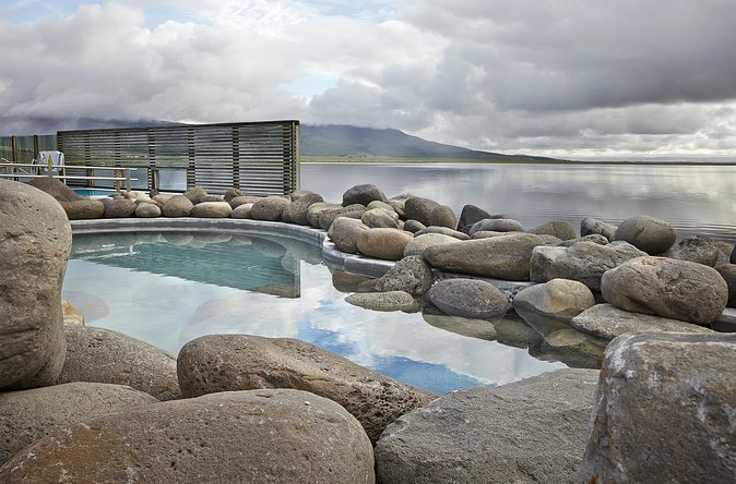 Golden Circle and Fontana Geothermal Spa Day Trip from Reykjavik - Thingvellir: Where the Earth is Literally Pulling Apart