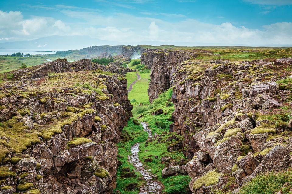 Golden Circle and Kerið Crater Small Group Tour - Reykjavik pickup: where the day starts without stress