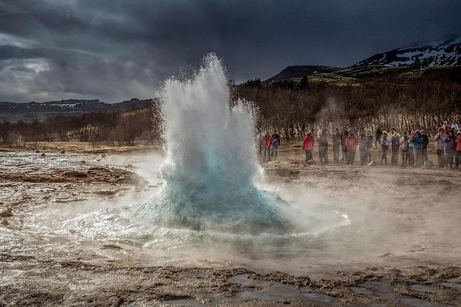 Golden Circle Classic Day Tour from Reykjavik - Geysir Hot Spring area and Strokkur: how to time the eruption