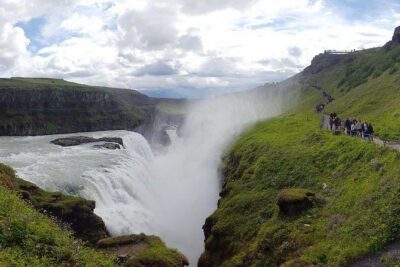 Golden Circle Express. Private Tour from Reykjavik - Stop 1: Þingvellir National Park and the rift you can actually stand on