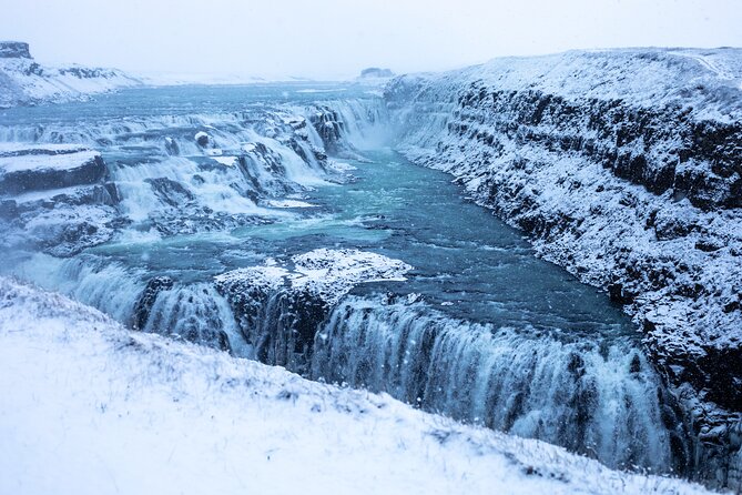 Golden Circle, Secret Lagoon and Northern Lights Tour - The Northern Lights Bus Hunt: How the Search Works