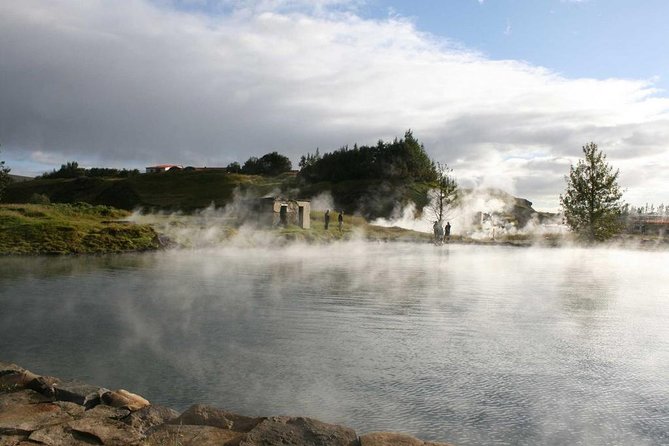 Golden Circle & Secret Lagoon Small-Group Day Tour from Reykjavik - Secret Lagoon (or Fontana Spa): The Soak That Changes the Mood