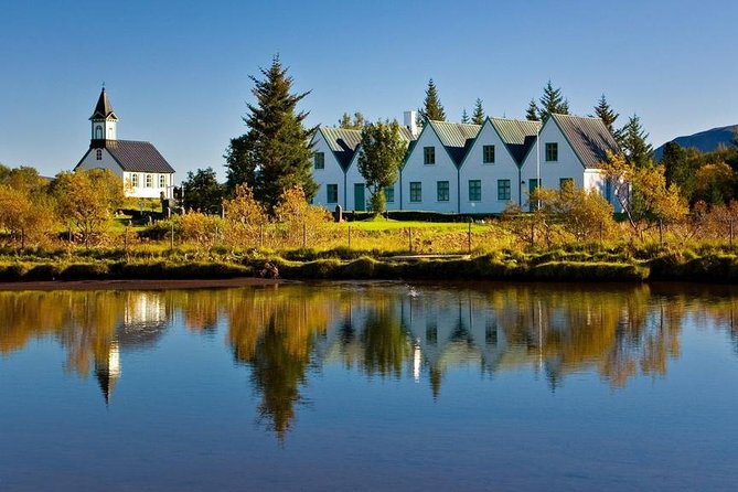 Golden Circle & Secret Lagoon Small-Group Tour from Reykjavik - Secret Lagoon Gamla Laugin: The 1-Hour Soak That Feels More Local
