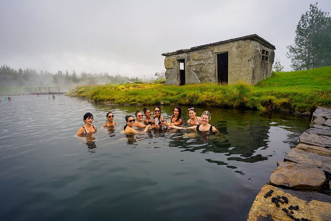 Golden Circle with Tomato Farm Lunch & Secret Lagoon Bathing - Þingvellir National Park: UNESCO geology with guided viewpoint walks