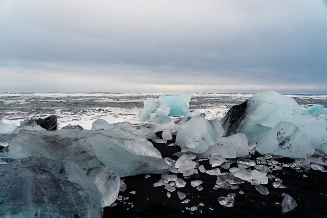 Guided Glacier Lagoon and Diamond Beach Day Trip from Reykjavik - Freysnes lunch stop: quiet reset before glacier and sand