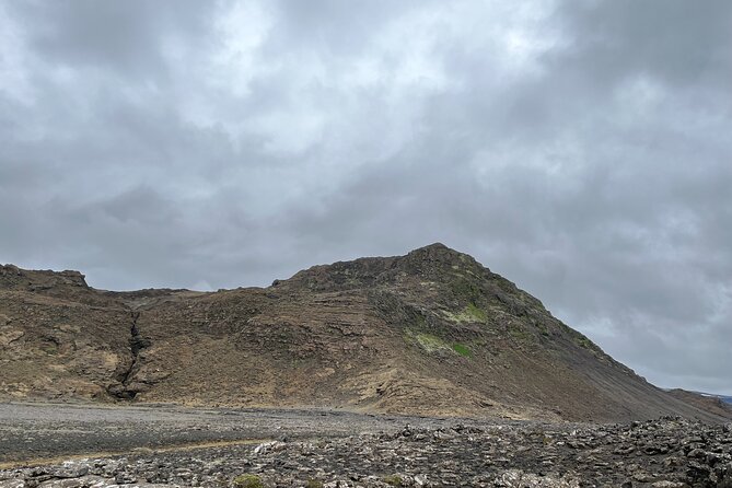 Hike to Mt Helgafell - Views From the Top: Best Conditions and Weather Reality