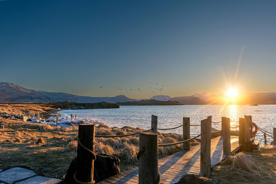 Hvammsvik Hot Springs: Admission Package - Timing your visit: winter northern lights and summer midnight sun