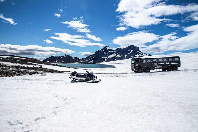 Ice Cave and Snowmobile Tour from Gullfoss - Guides and Group Size: What You Get Beyond the Machine