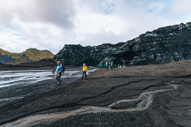 Ice Cave Tour from Vík - Photos and small extras: the fun factor is part of the value