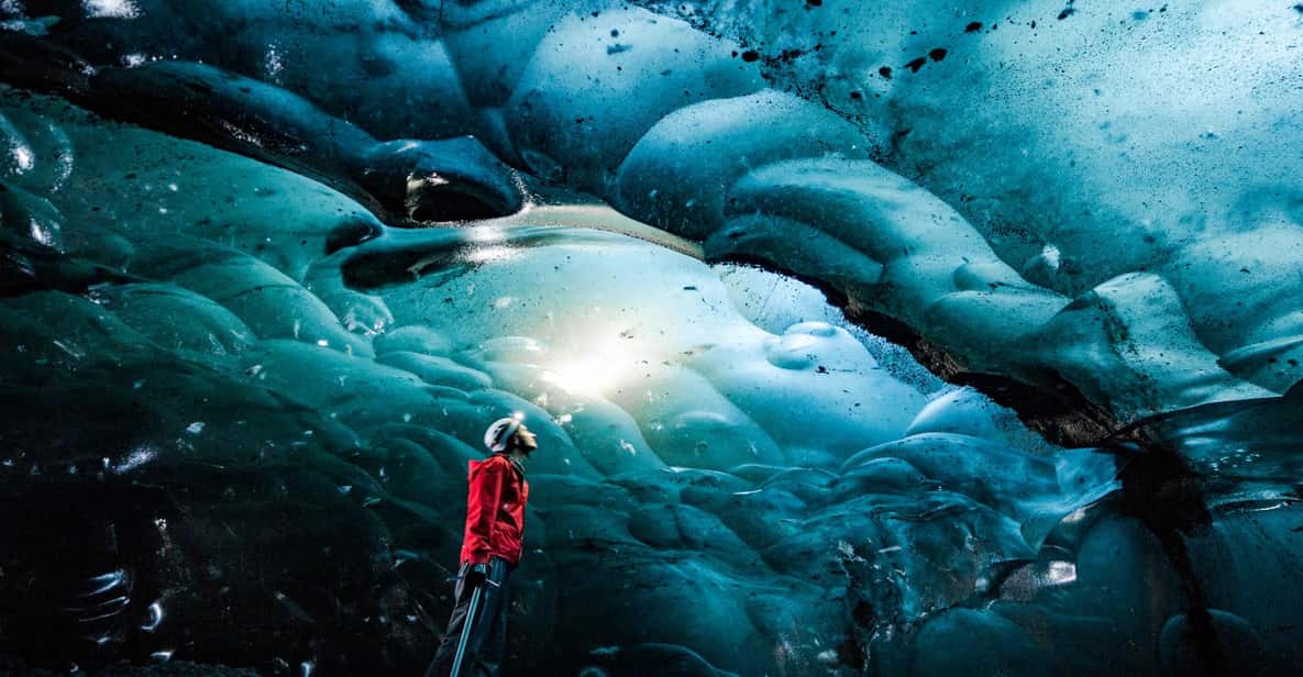 Iceland 3-Day Tour Golden Circle, Glacier Lagoon, & Ice Cave - Golden Circle Day: Þingvellir, Geysir, and Gullfoss, plus a couple of classic waterfalls