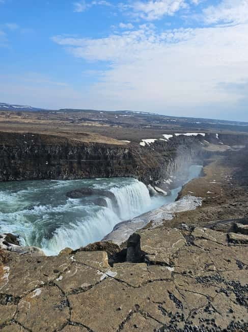 Iceland Reykjavik: Golden Circle Private Tour - Þingvellir National Park and Þingvallavatn: where tectonics become real