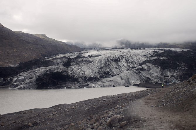 Iceland's south coast G spots - Dyrhólaey’s volcanic viewpoint and puffin season odds