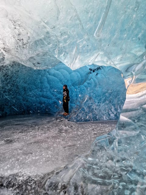 Jökulsárlón: Blue Ice Cave Tour and Glacier Walk - Key Points You’ll Care About