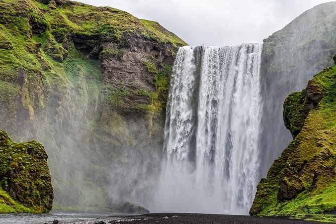Jökulsárlón Glacier Lagoon and the South Coast Private Tour from Reykjavik - South Coast roads, the air-traffic volcano, and the quick culture stops
