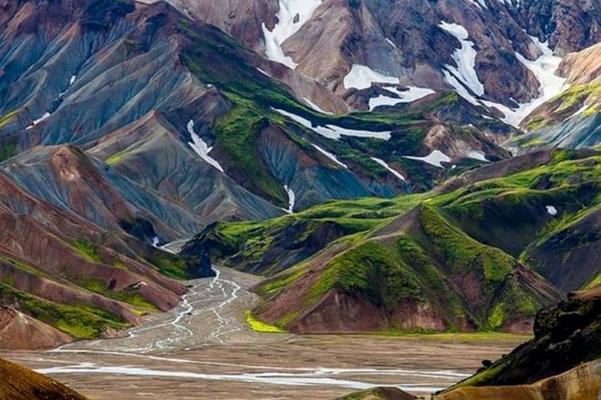 Landmannalaugar 4x4 Tour - Private - Landmannalaugar’s geology: why the mountains look like a color map