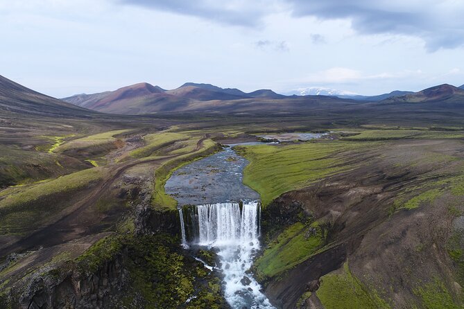 Landmannalaugar and Hekla Volcano / guided private tour - Hekla Volcano: Snow-Capped Views and a Possible Ridge Walk
