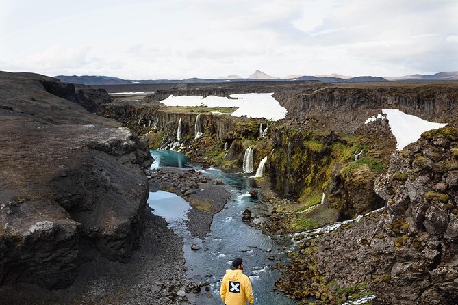 Landmannalaugar Hike & the Valley of Tears from RVK & Selfoss - Terrain, fitness, and comfort tips that make or break the day
