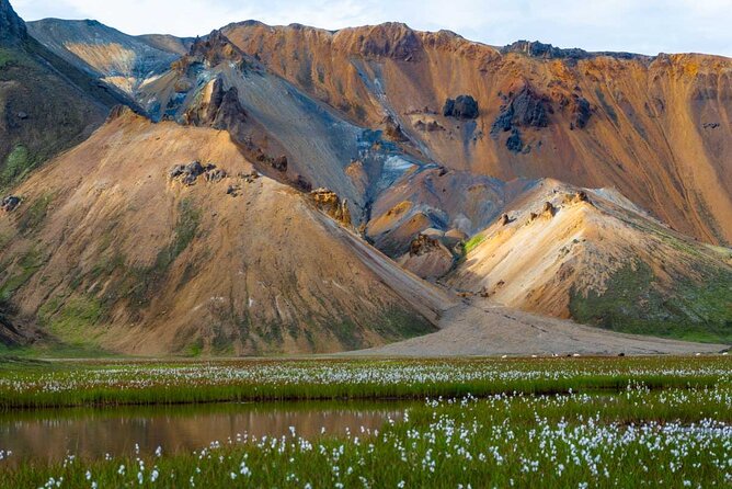 Landmannalaugar Hiking, Haifoss Waterfall and Hot Springs Tour - Stop 2: Háifoss—122 meters of waterfall power
