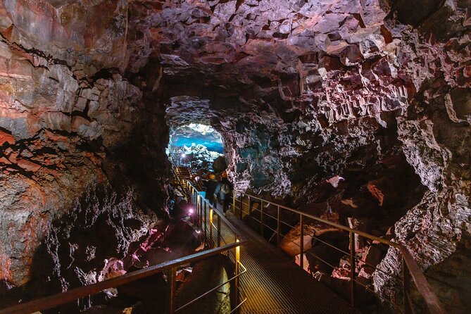 Lava Caving Experience - Timing and weather: why “good weather” is a real requirement