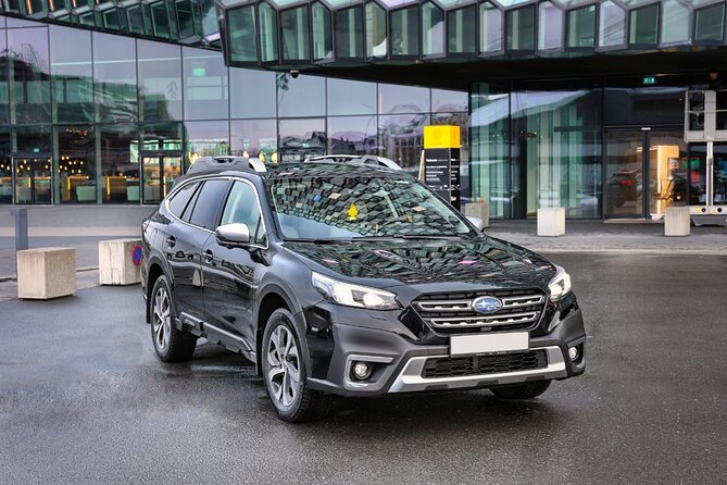 Luxury Private Transfer from Reykjavik to Keflavik Airport - Key Points at a Glance