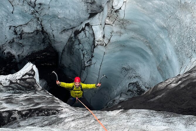Micro group - Ice climbing at Sólheimajökull - Key Things I’d Know Before You Go