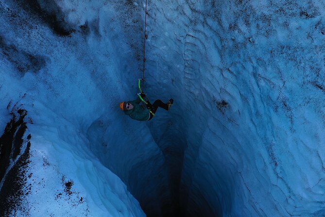 Micro group - Ice climbing at Sólheimajökull - Timing, Group Size, and Why About 4 Hours Feels Right