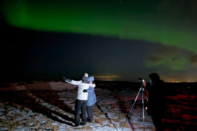 Northern Lights 4x4 Tour with Pastries and Cocoa from Reykjavik - Which nights and which people this suits best