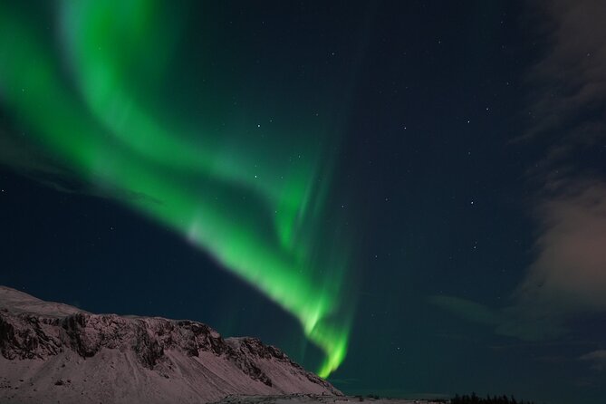 Northern Lights In luxury off-road SUV with Photos and Treats - Aurora Basecamp: more than a stop, it’s a comfort-and-viewing setup