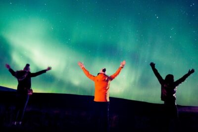 Northern Lights Small Group Tour from Reykjavik with Free Photos - Reykjanes Peninsula: the darker-sky move for better aurora odds