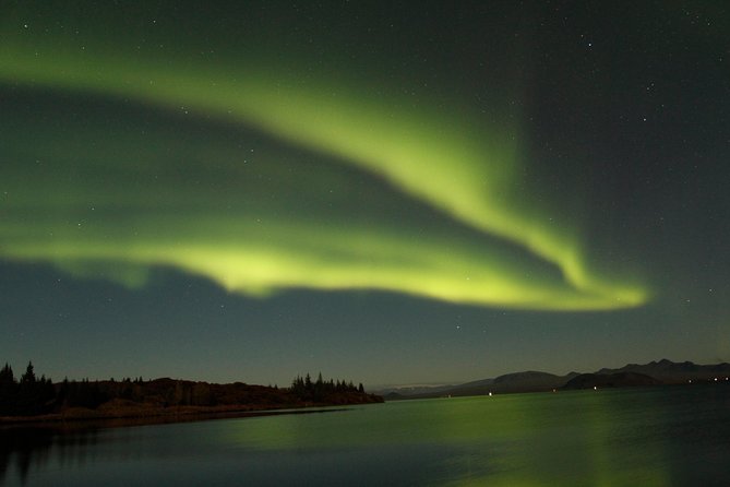 Northern Lights Superjeep Tour from Reykjavik - Waiting Outside Isn’t Just Waiting: Warm-Ups and Small Breaks