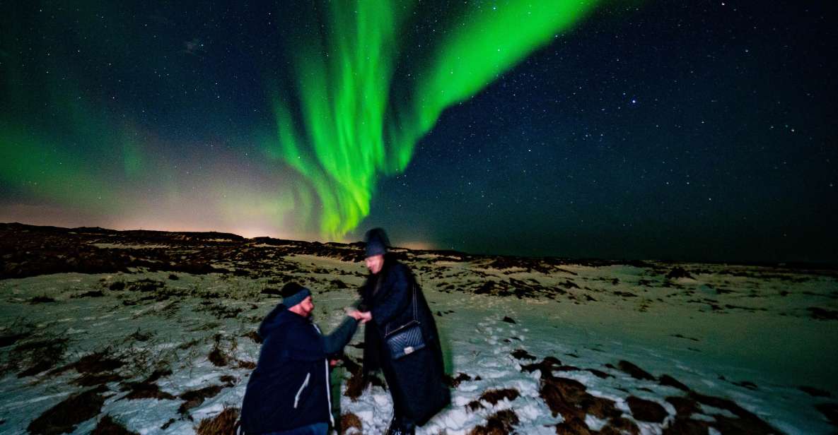 Northern Lights Tour From Reykjavik with Photography - Reykjavik pickup at 21:00: the night starts with logistics