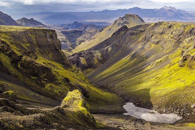 Personalized Road Trip Plan - Driving Smarter: Efficient Routes and Safety Advice for Iceland Roads