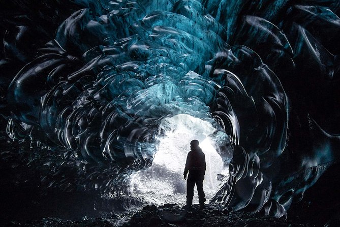 Private 2-Day Glacier Lagoon, Ice Cave and Northern Lights - Gear, Clothing, and Safety: What You Must Get Right