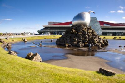 Private Airport Transfer between KEF Airport & Reykjavik - Why a Private KEF-to-Reykjavik Transfer Feels Worth It
