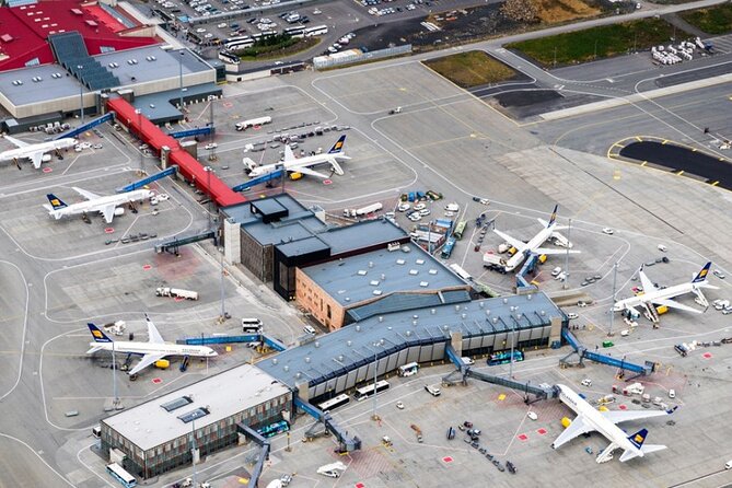 Private Airport Transfer from Keflavik airport to hotels in Reykjavik area - Key points that decide if this fits your trip