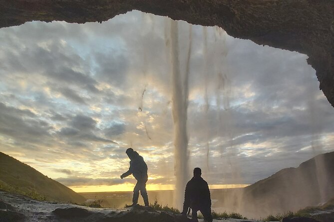 Private Day Tour: Explore Iceland’s South Coast & Glacier Hike - Skógafoss power and Dyrhólaey viewpoint: big drops and dramatic coast lines