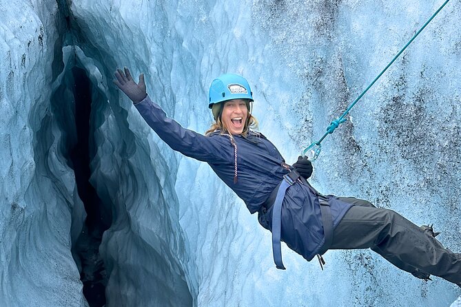 Private Extreme Encounter w/ ropes on Sólheimajökull Glacier - Price and value: is $325 worth a private rope glacier day?
