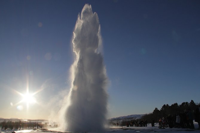 Private Golden Circle and Secret Lagoon Tour from Reykjavik - Þingvellir National Park: tectonic plates and old Iceland politics
