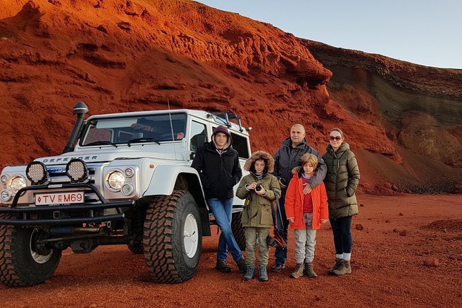 Private Golden Circle Tour by Superjeep from Reykjavik - Customizing your day with a private guide and driver