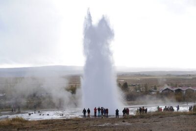 Private Golden Circle Tour in Iceland With 5+ Attractions - Þingvellir National Park: Walking Between Plates and Cracks in the Earth