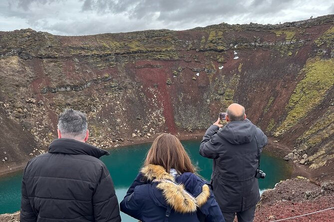 Private Guided Tour Golden Circle & Friðheimar Greenhouse Iceland - Gullfoss: The Waterfall That Doesn’t Need a Long Visit