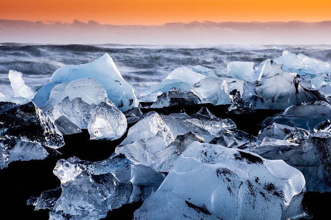 Private Hire Adventure Guide & Vehicle - South Coast sightseeing and wild hot spring soaks