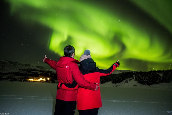 Private Northern lights with photographs - Weather rules, space-weather inputs, and why some nights get canceled
