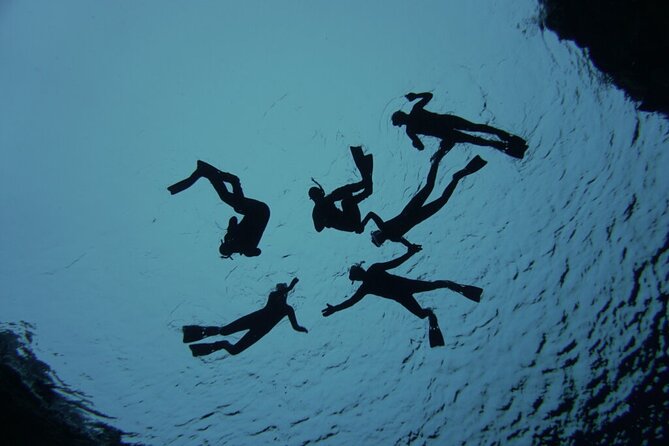 Private Silfra Snorkel Tour - From briefing to equipment: what happens before you enter the water